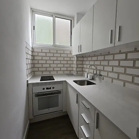 Ciudad Jardin 公寓 *