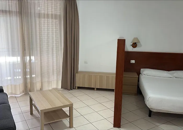 Ciudad Jardin Appartamento *