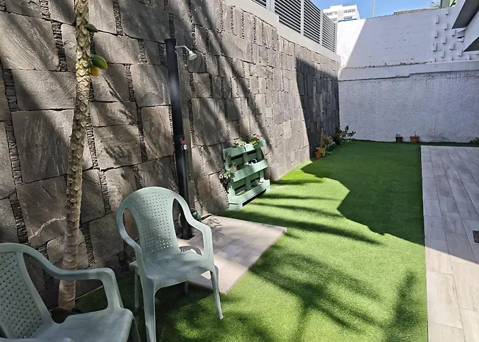 Ciudad Jardin Lejlighed *